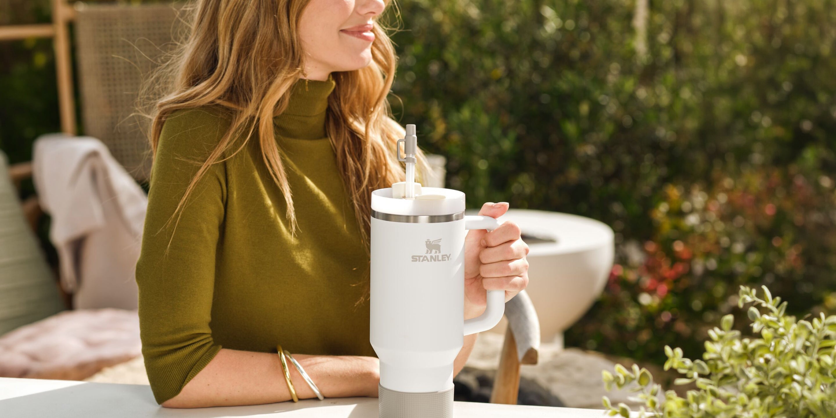 How to Stay Hydrated: 10 Tips to Meet Your Hydration Goals in the New Year