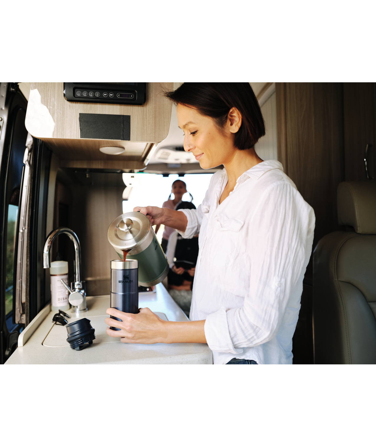 How To Clean Your Trigger-Action Lid