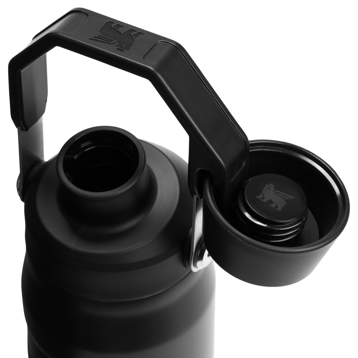 Stanley 24 OZ IceFlow Aerolight Stainless SteelWater Bottle In Black2